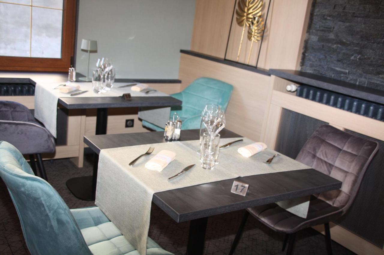 Logis Hotel- Restaurant La Renaissance Баккара Экстерьер фото