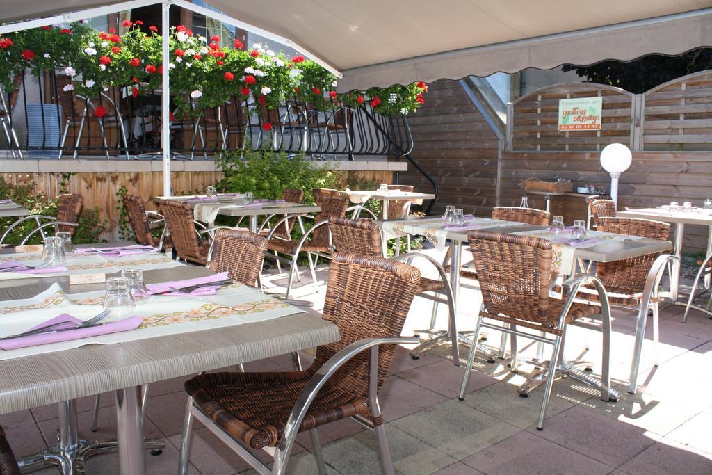 Logis Hotel- Restaurant La Renaissance Баккара Экстерьер фото