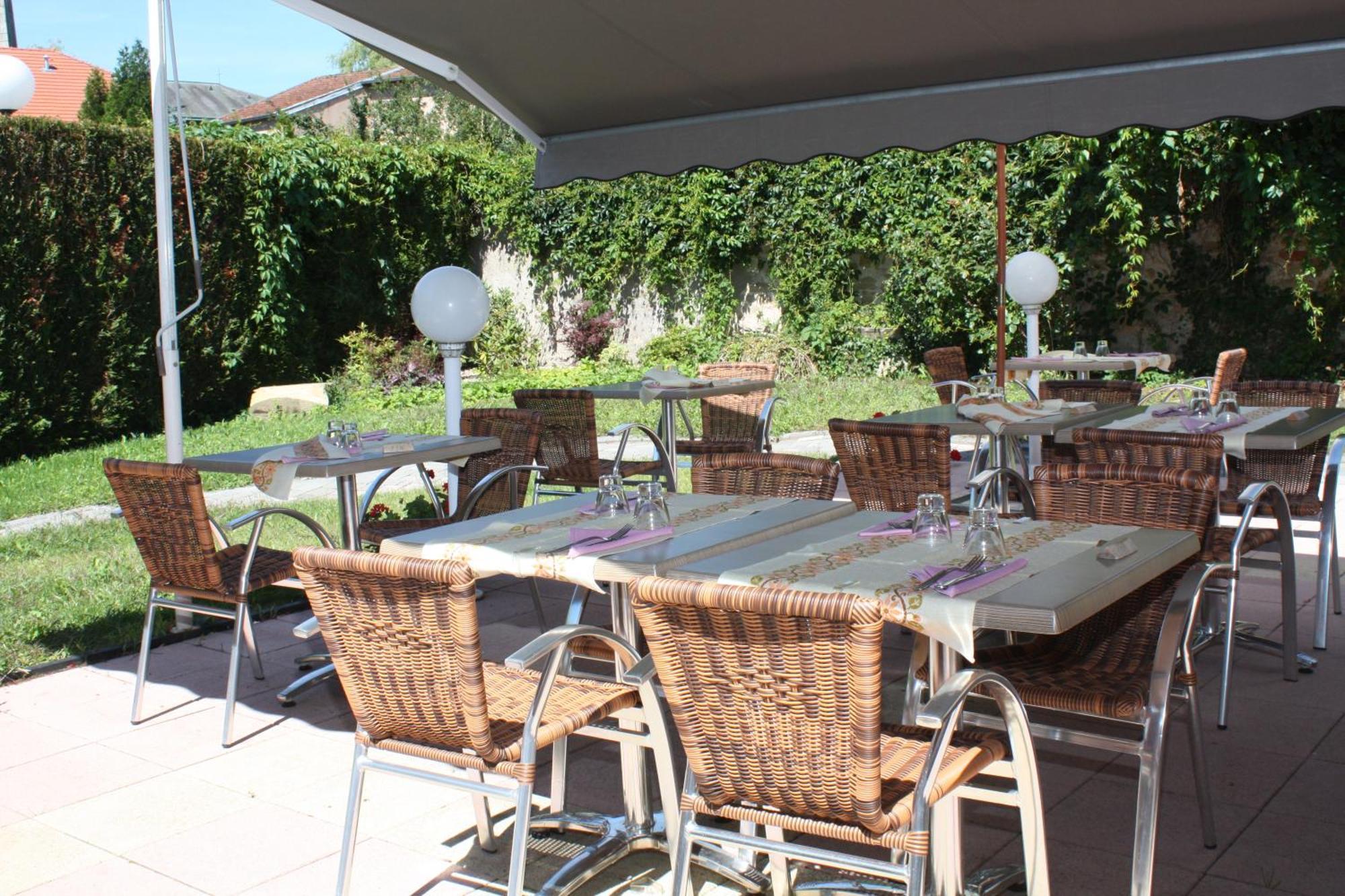 Logis Hotel- Restaurant La Renaissance Баккара Экстерьер фото